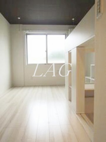 居室・リビング　洋室のお部屋です。