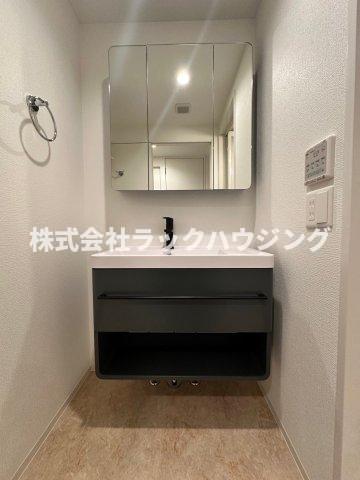 洗面設備　同仕様
