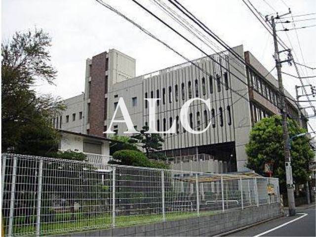 図書館　新宿区立中央図書館（図書館）まで365m