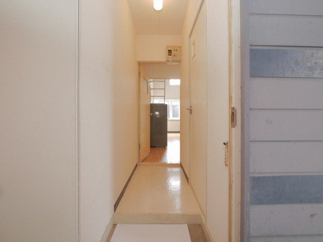 玄関　ビッグひばりヶ丘店ではオンライン内覧を実施中♪