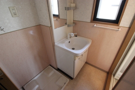 洗面設備　※別のお部屋のお写真です