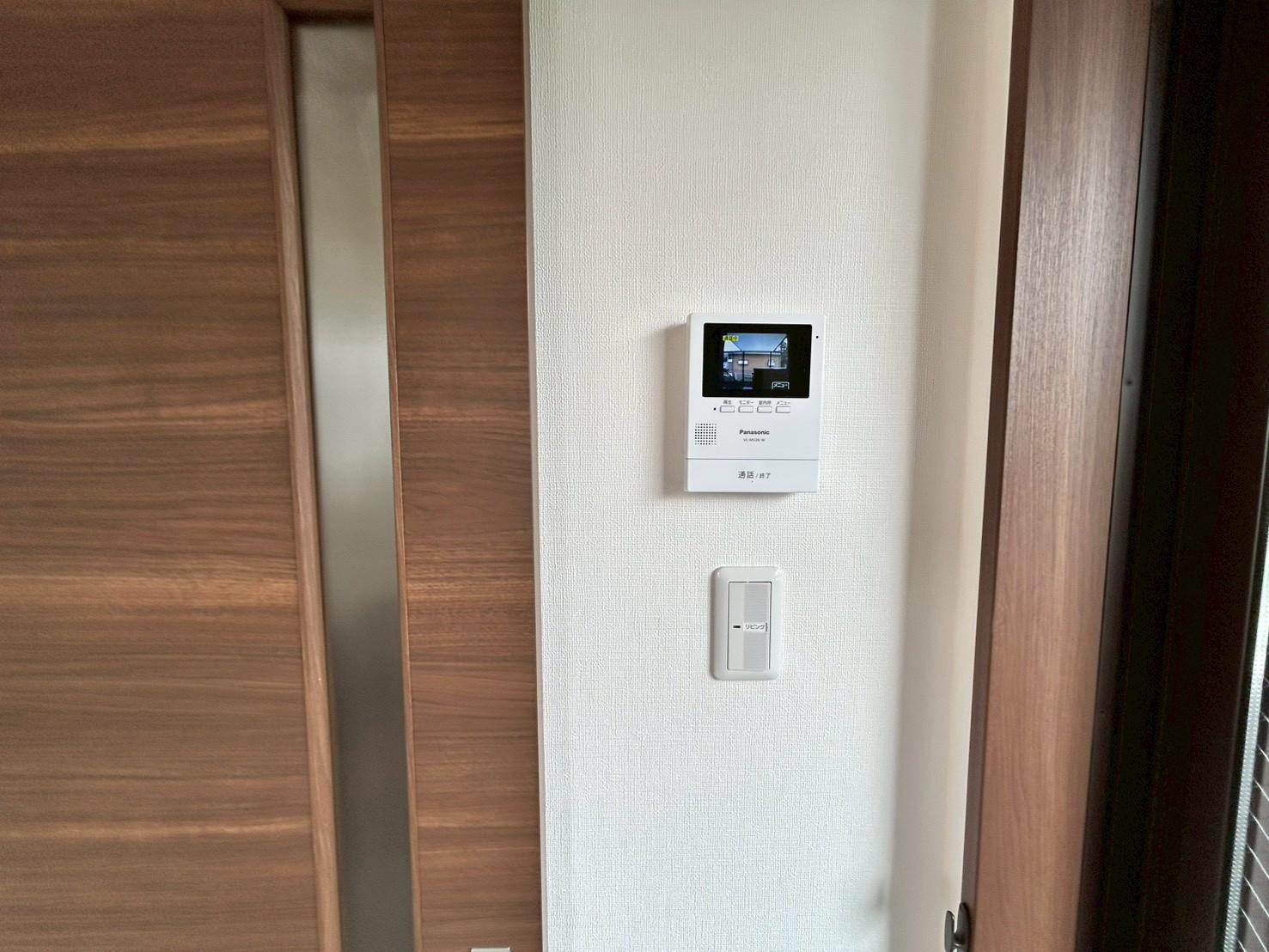 セキュリティ　来訪者を確認出来るTVモニターホン付きです