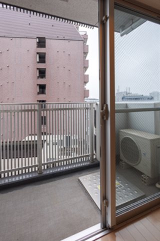 バルコニー　※写真は同タイプ住戸です。