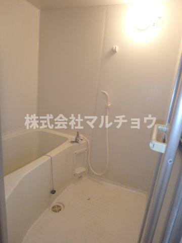 バス・シャワールーム　ゆったり過ごせるお風呂です