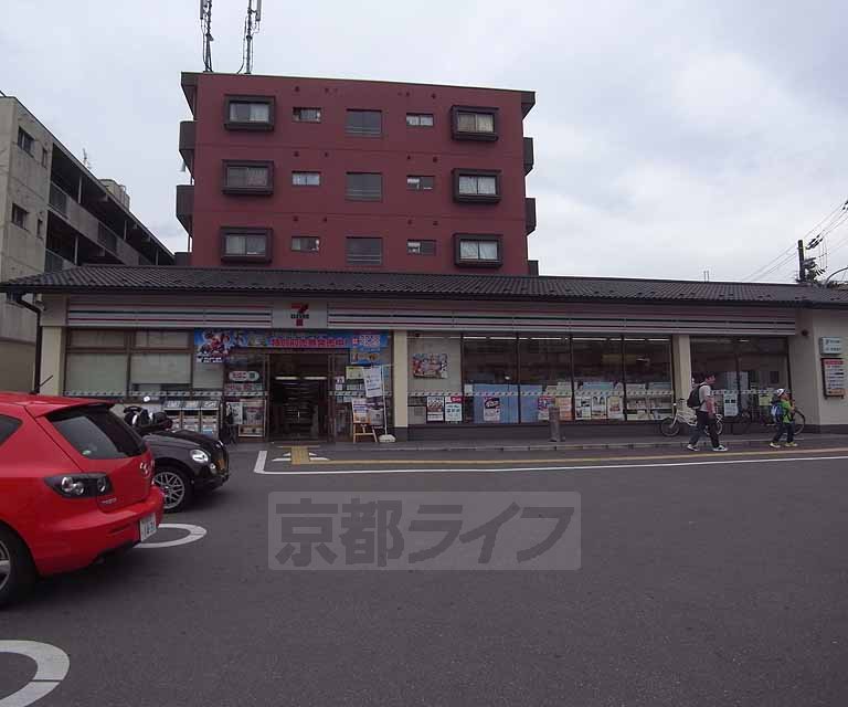 コンビニ　セブンイレブン京都常盤店（コンビニ）まで130m