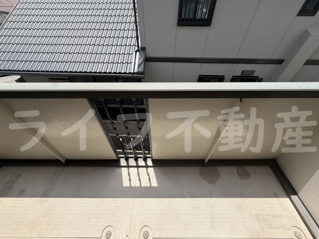 バルコニー　バルコニーがあります