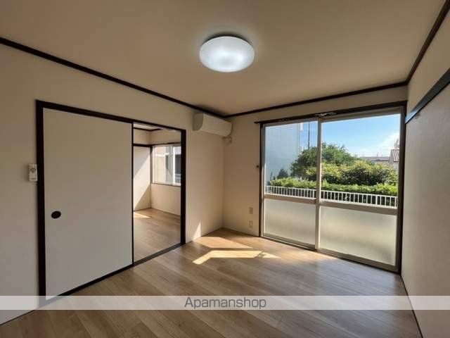 グリーンハイツ北口の居間写真