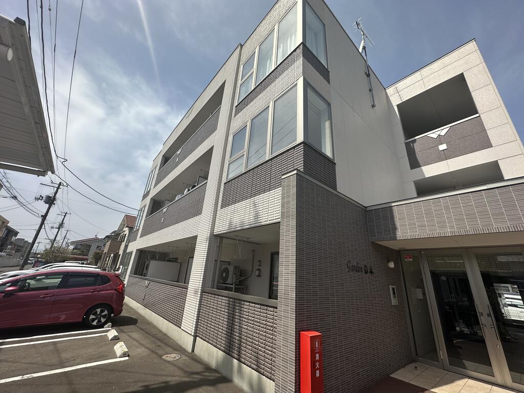 Garden若木の外観写真