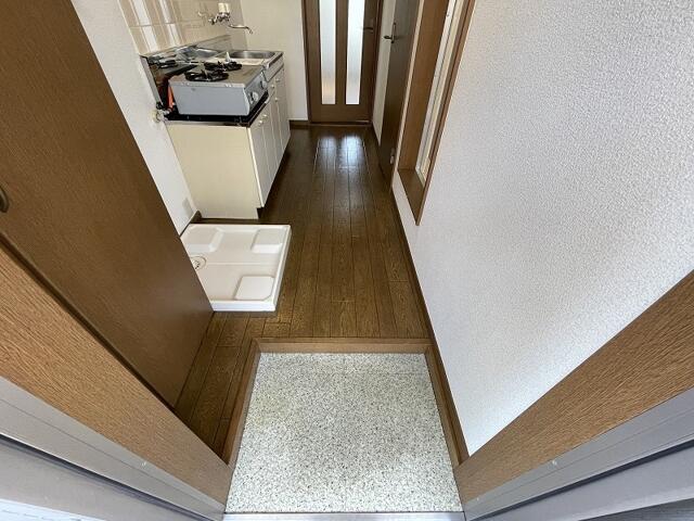 シャンブル春江Vの玄関写真