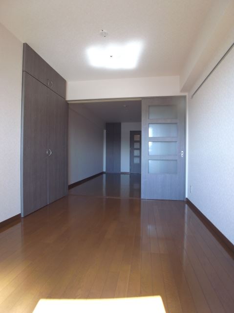 居室・リビング　同タイプの別部屋写真