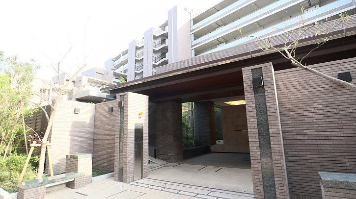 京王線 芦花公園駅 徒歩7分 8階建 築9年の外観写真