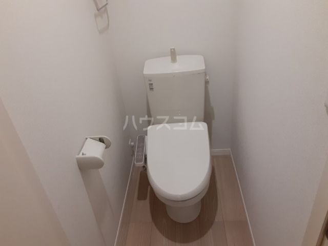 Rise Garden B棟のトイレ写真