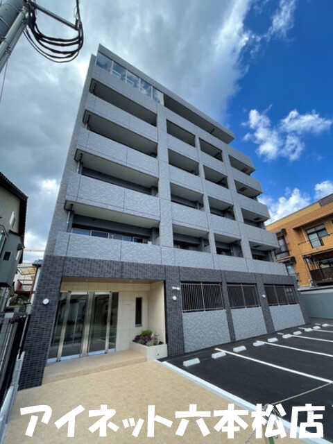建物外観　人気の西新エリアの物件です