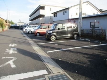 【グランブルーの駐車場】