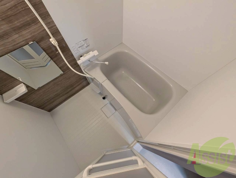 バス・シャワールーム　お風呂になります。一日の疲れを癒してくださいね。