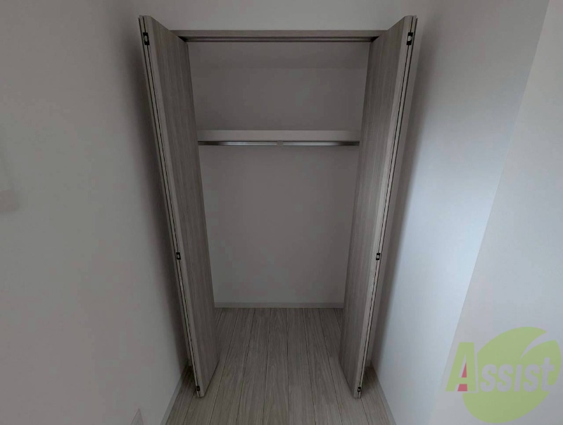 収納　洋室にはクローゼットがあるのですっきり片付きそうです。