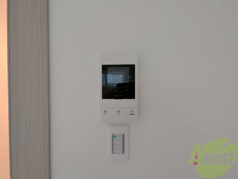 セキュリティ　モニタ付インターホンでセキュリティ面も安心です。