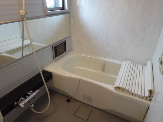 バス・シャワールーム　写真は1601号室です（参考）