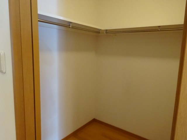 収納　納戸写真は1601号室です（参考）