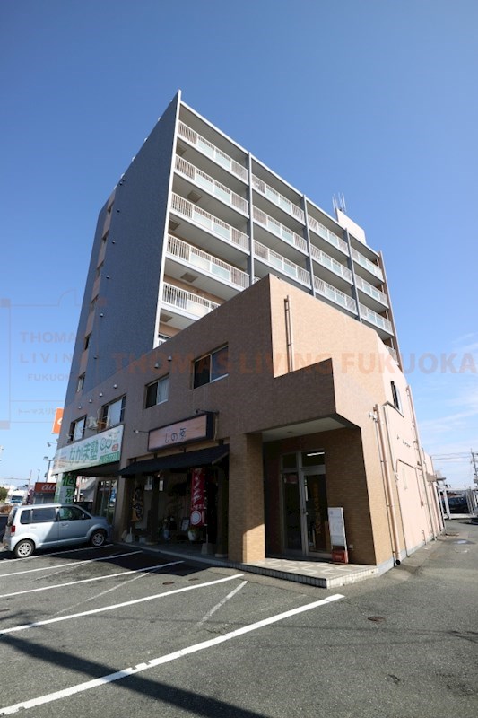 建物外観　オートロックつきマンション