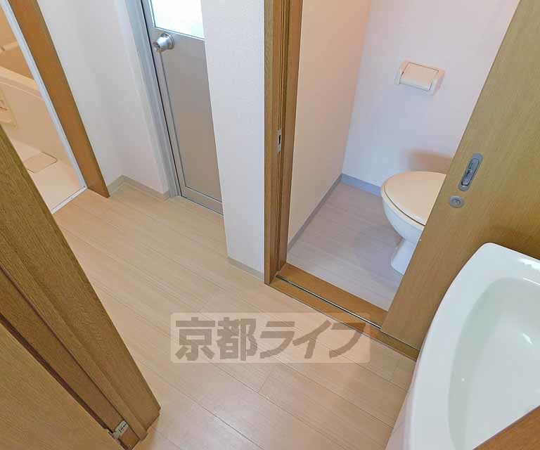 洗面設備　脱衣所です。