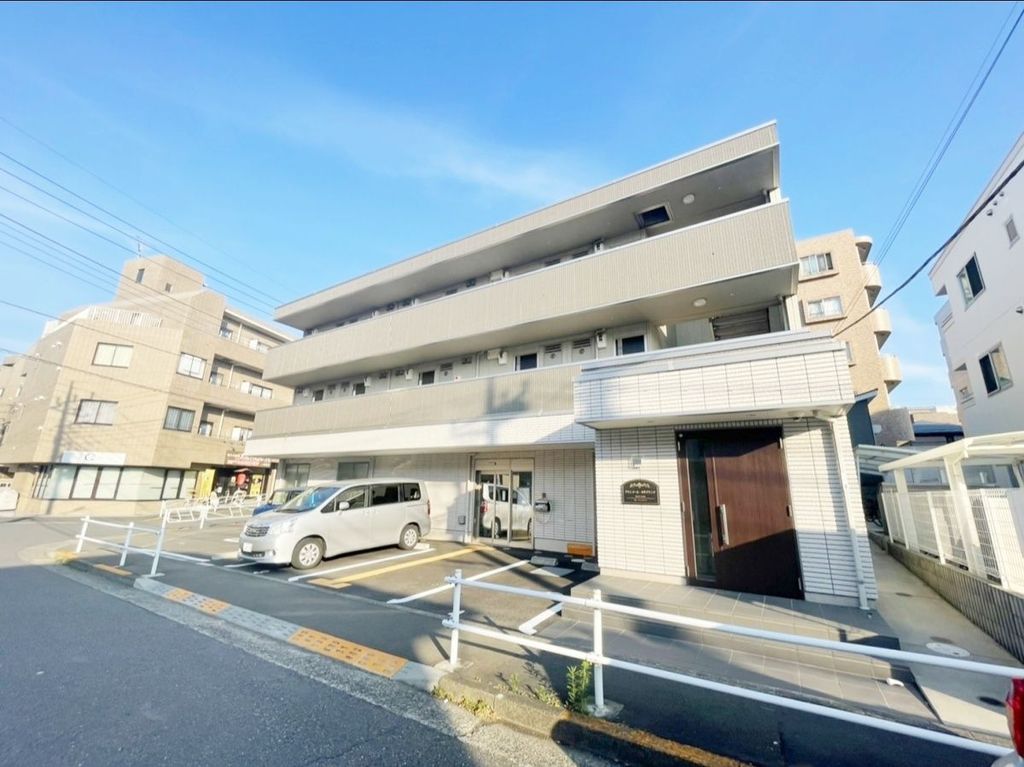建物外観　★お部屋探しはタウンハウジング高幡不動店まで★