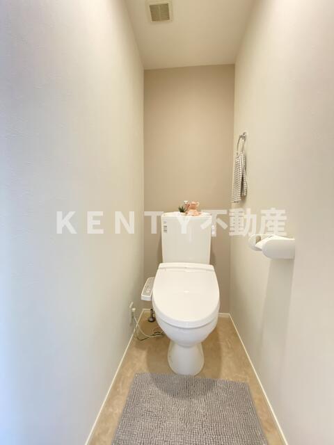 トイレ　ゆったりとした空間のトイレです