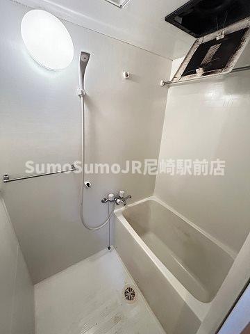 バス・シャワールーム　日々の疲れを癒すお風呂付です