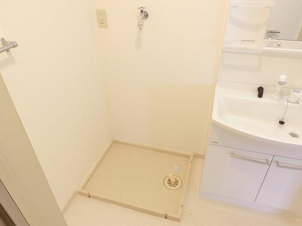 その他設備　室内洗濯機置き場！