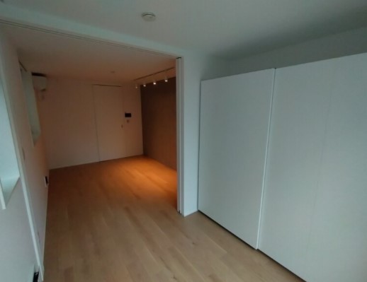 居室・リビング　内観1