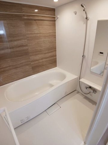 バス・シャワールーム　きれいなお風呂です