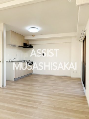 居室・リビング　同仕様別部屋写真