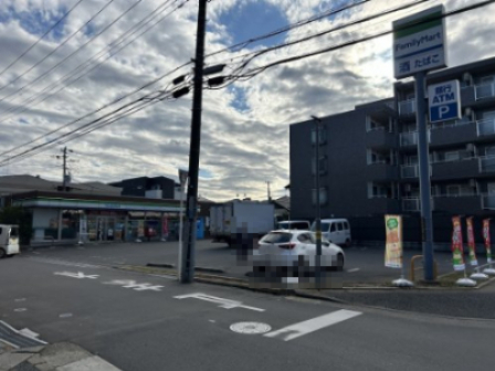 コンビニ　ファミリーマート 南流山二丁目店（コンビニ）まで1129m