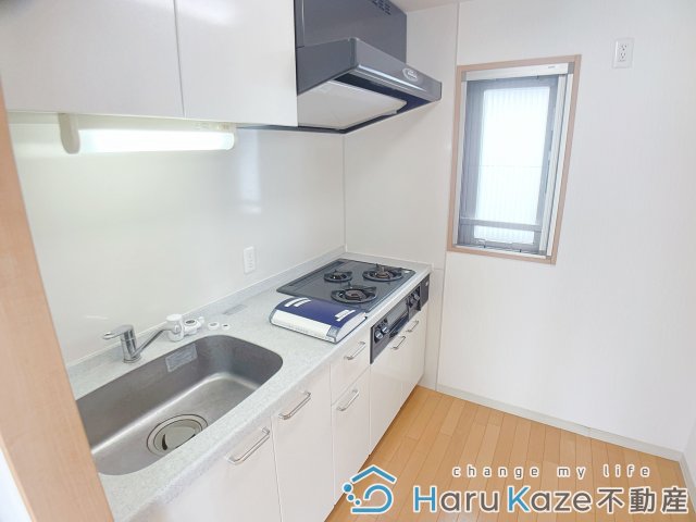 名鉄常滑線 道徳駅 徒歩7分 5階建 築19年のキッチン写真