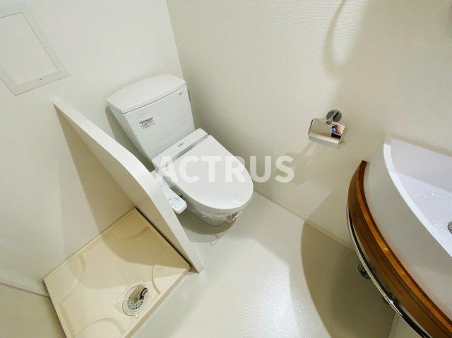 近鉄南大阪線 河堀口駅 徒歩2分 11階建 築9年のトイレ写真
