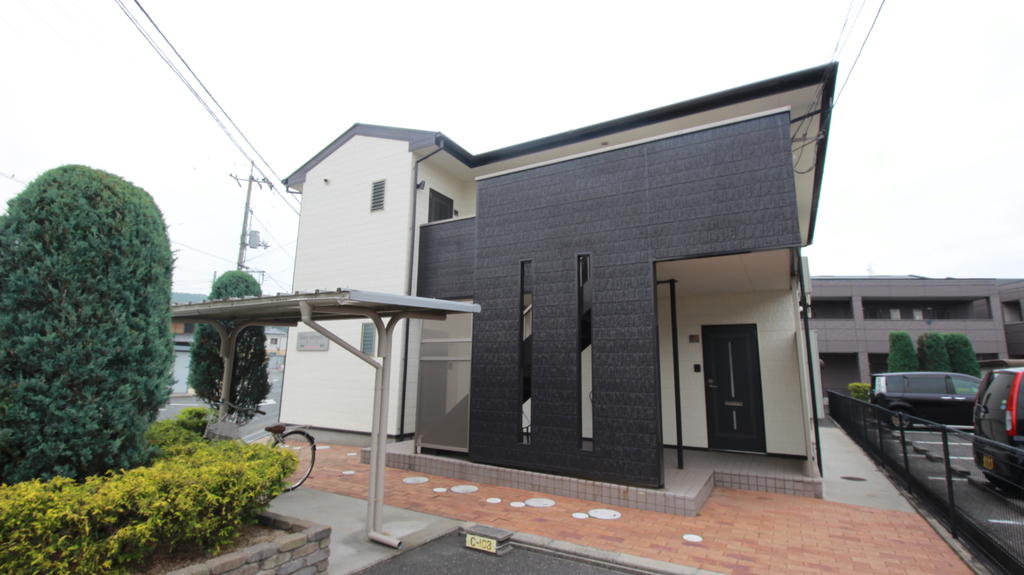 建物外観　鉄骨造アパートです！
