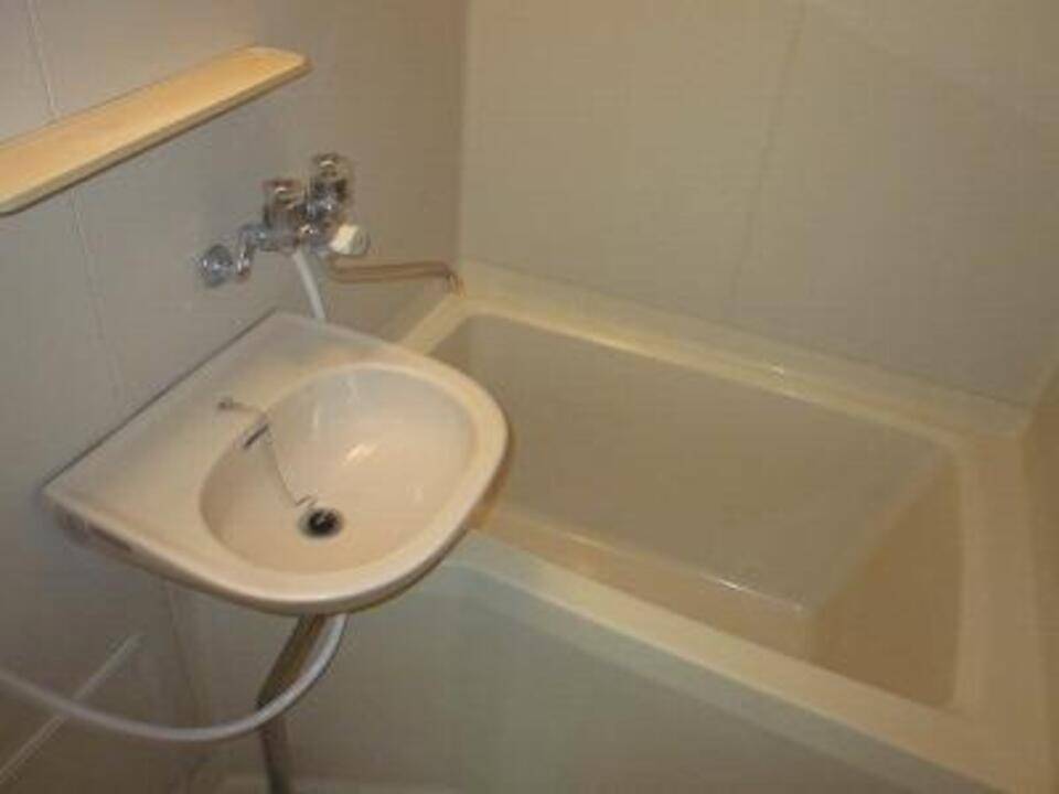 バス・シャワールーム　浴室