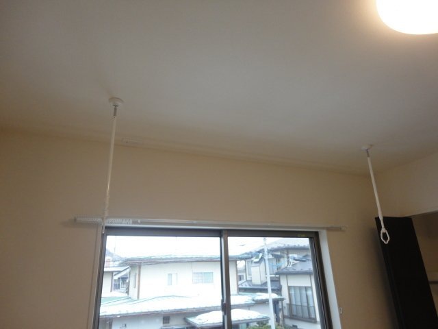 その他設備　室内物干しもございます！