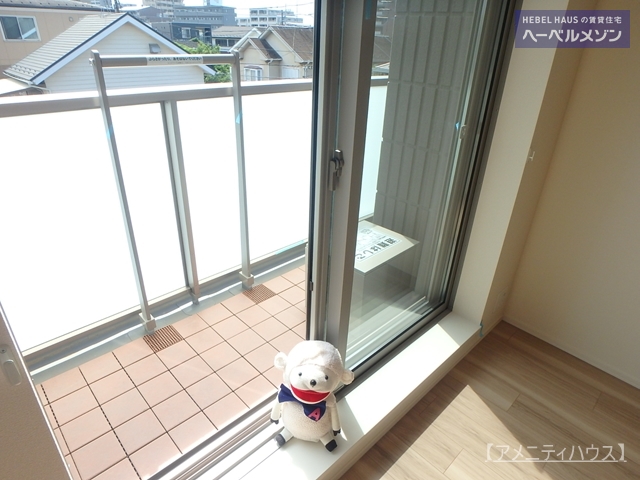 バルコニー　●バルコニースペース。