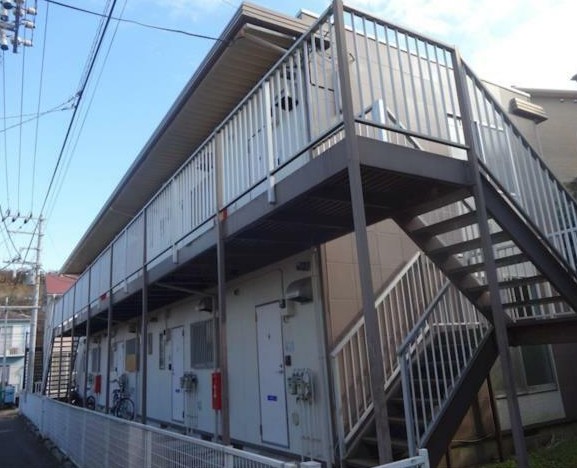 神奈川県横須賀市追浜町２（アパート）の賃貸物件の外観