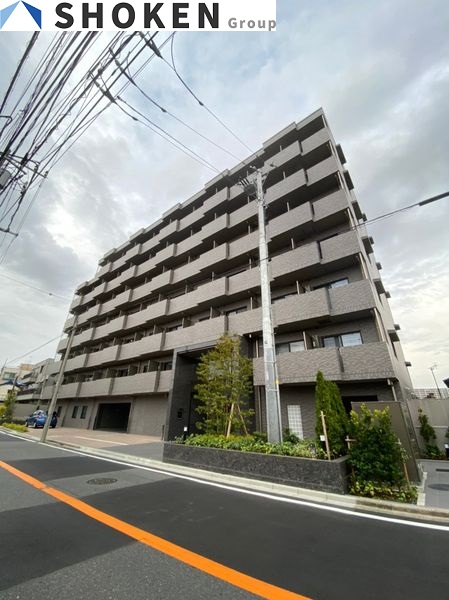 【ルーブル川崎上平間弐番館の建物外観】