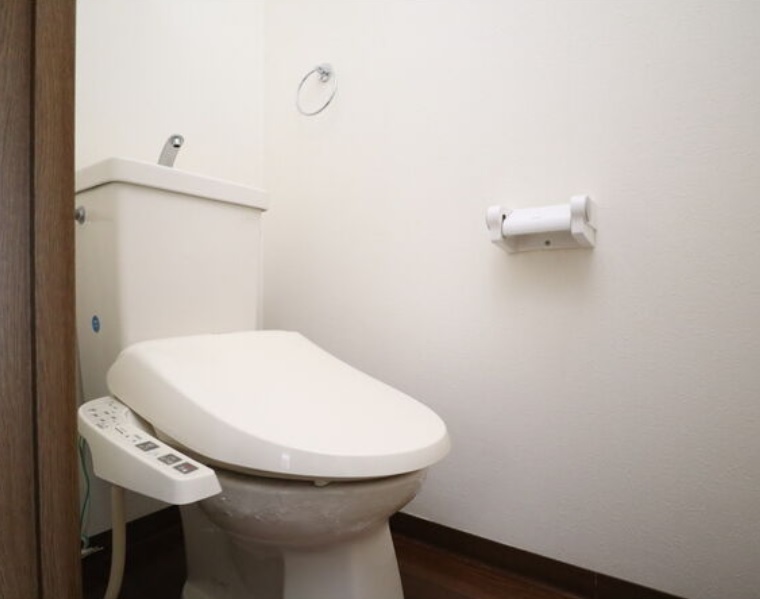 トイレ　（写真は同物件イメージです。）