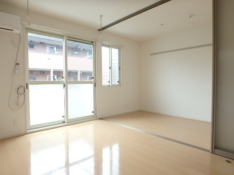 居室・リビング　図面と現状に相違がある場合には現状を優先