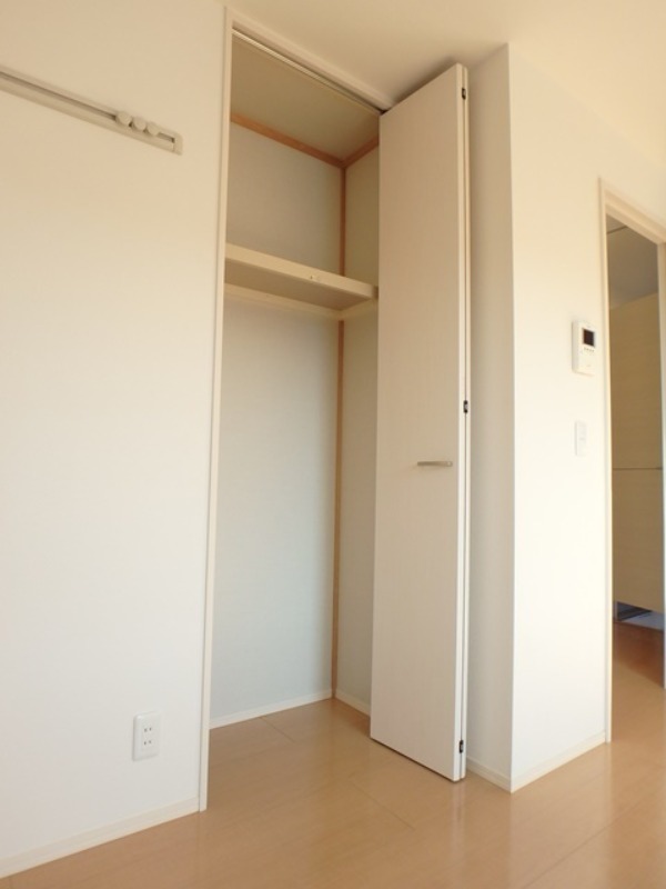 収納　図面と現状に相違がある場合には現状を優先