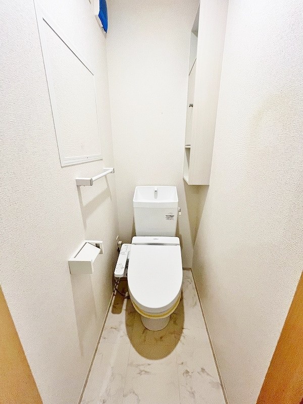 トイレ　★温水洗浄便座トイレ★