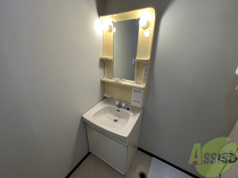 洗面設備　シャンプードレッサーで身支度もラクラクです！