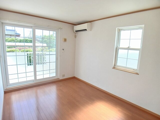 居室・リビング　※参考画像