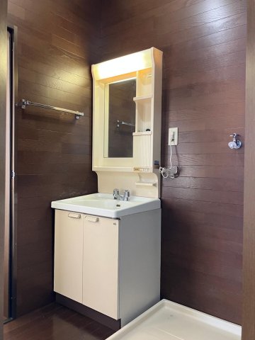 洗面設備　独立洗面台