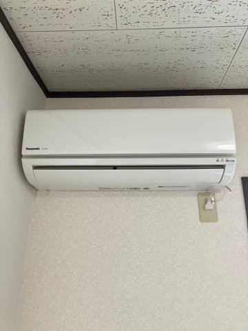 その他設備　リビングにエアコン付き