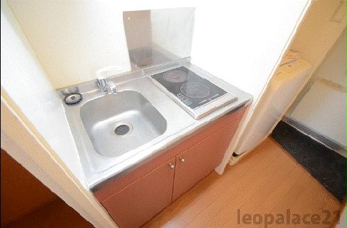 キッチン　備品や設備仕様は号室等により異なります現地をご確認下さい。